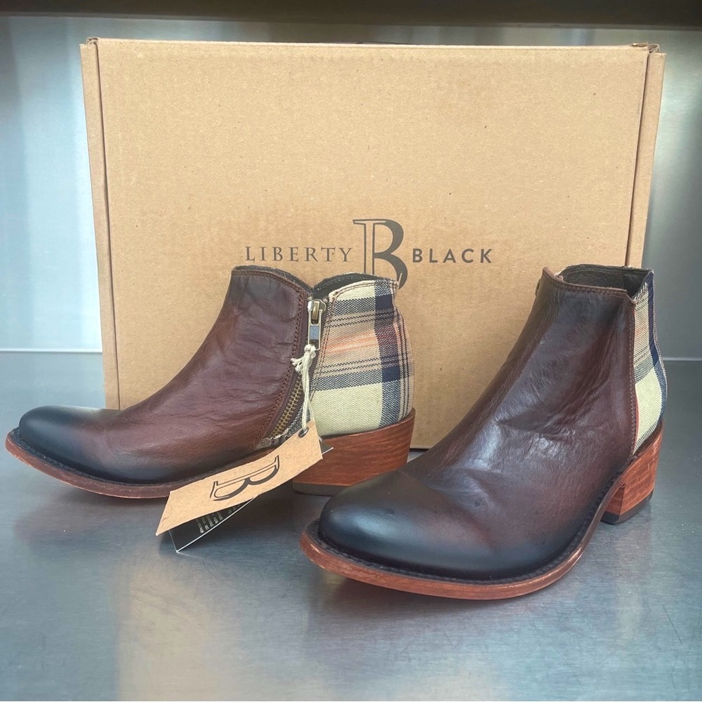Liberty Black “Sally” in dark chocolate leather and plaid back. New!!!